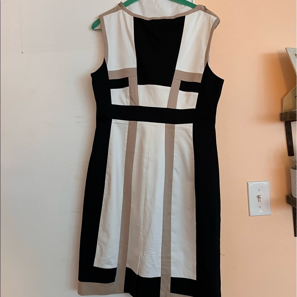 Perfect dress for work